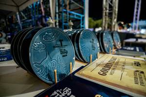 BIB: 100
                            <button type="button" onclick="openModal(22791089)" class="btn btn-primary btn-sm float-right btn-popup" data-toggle="modal" data-target=".modal-high-quality">
                        <i class="fas fa-shopping-cart"></i> Add to Cart
                    </button>
                                            <button type="button" onclick="isThisMe(22791089, true)" class="btn btn-success btn-sm float-right btn-popup btn-isme hidden" data-toggle="tooltip" data-placement="bottom" title="นี่คือรูปของคุณใช่ไหม คลิกที่นี่เพื่อเอาเข้าอัลบั้ม">
                        <i class="fas fa-plus"></i> Add to album
                    </button>
                    <button type="button" onclick="isThisMe(22791089, false)" class="btn btn-warning btn-sm float-right btn-popup btn-isnotme hidden">
                        <i class="fas fa-ban"></i> Remove from album
                    </button>